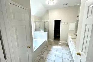 71 E Hobbit Glen Dr, The Woodlands, TX 77384 - Photo 10