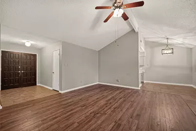 16451 Cavendish Drive, Houston, TX 77059 - Photo 10