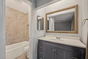 16451 Cavendish Dr, Houston, TX 77059 - Photo 26