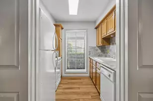 1311 Antoine Dr, Houston, TX 77055 - Photo 4