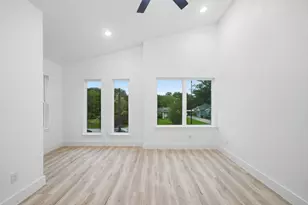 7827 Brandon St, Houston, TX 77051 - Photo 22