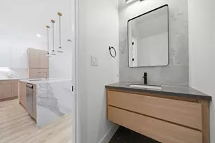 7827 Brandon St, Houston, TX 77051 - Photo 26