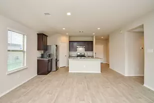 1611 Crystal Fawn Ct, Richmond, TX 77469 - Photo 10