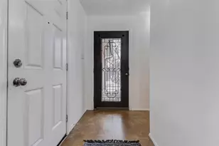 6724 Pickett Dr, Richmond, TX 77469 - Photo 4