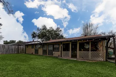 6724 Pickett Drive, Richmond, TX 77469 - Photo 38