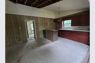 466 Trinity Road, Dayton, TX 77535 - Photo 6