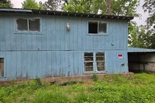 466 Trinity Rd, Dayton, TX 77535 - Photo 1
