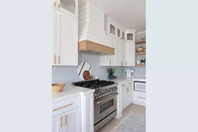 11372 Starfish Drive, Galveston, TX 77554 - Photo 12