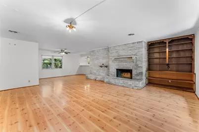 1911 Manila Lane, Houston, TX 77043 - Photo 8