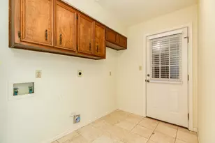 1023 Oleander St, Lake Jackson, TX 77566 - Photo 26