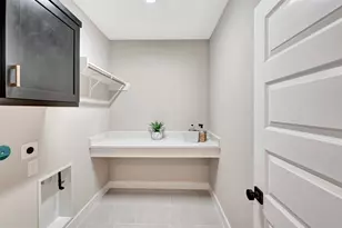 16015 Hayes Pk Dr, Houston, TX 77079 - Photo 32