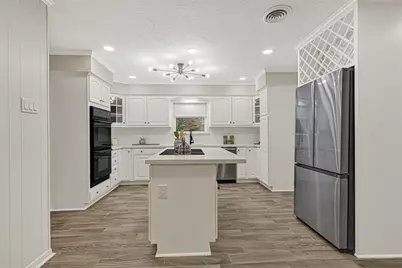 226 Driftwood Drive, Seabrook, TX 77586 - Photo 12