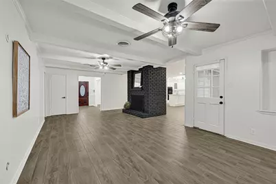 226 Driftwood Drive, Seabrook, TX 77586 - Photo 8