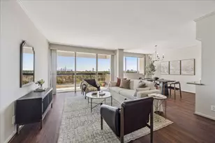 49 Briar Hollow Ln Ln, Houston, TX 77027 - Photo 1