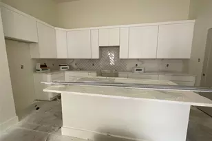 944 Lucky St, Houston, TX 77088 - Photo 6