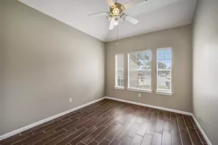 7002 Plaza Del Sol Dr, Houston, TX 77083 - Photo 20