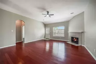 7002 Plaza Del Sol Dr, Houston, TX 77083 - Photo 4