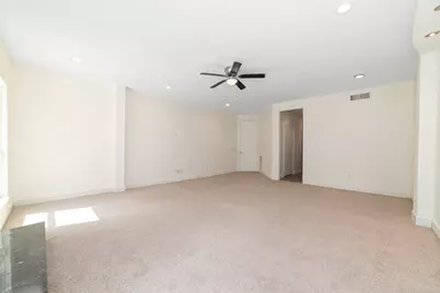 8115 Fondren Lake Drive, Houston, TX 77071 - Photo 16