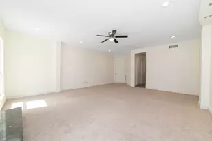 8115 Fondren Lake Dr, Houston, TX 77071 - Photo 16
