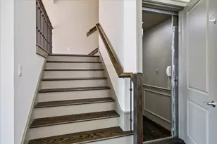 1416 Lake Pointe Pkwy, Sugar Land, TX 77478 - Photo 16