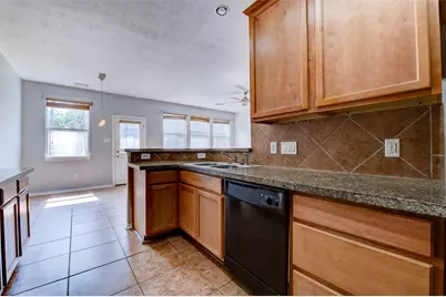 47 Wickerdale Place, The Woodlands, TX 77382 - Photo 16