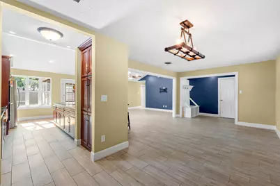 3010 Westerland Drive, Houston, TX 77063 - Photo 14
