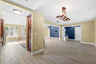 3010 Westerland Dr, Houston, TX 77063 - Photo 14