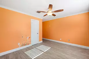 3010 Westerland Dr, Houston, TX 77063 - Photo 36