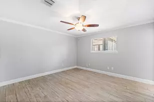 3010 Westerland Dr, Houston, TX 77063 - Photo 30