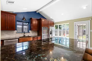 3010 Westerland Dr, Houston, TX 77063 - Photo 24