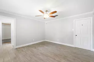 3010 Westerland Dr, Houston, TX 77063 - Photo 30