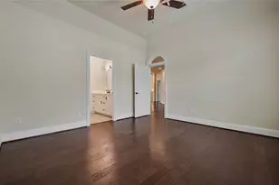 4518 Holt St, Bellaire, TX 77401 - Photo 42