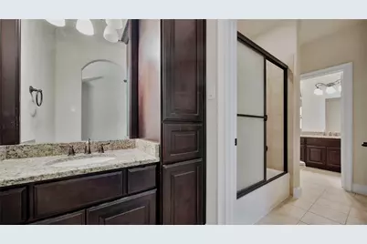 4518 Holt Street, Bellaire, TX 77401 - Photo 36