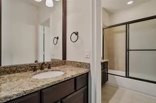 4518 Holt St, Bellaire, TX 77401 - Photo 40