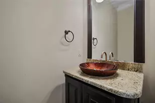 4518 Holt St, Bellaire, TX 77401 - Photo 14