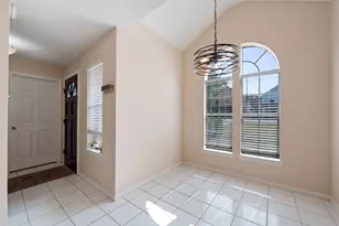 591 Mosswood Dr, Conroe, TX 77302 - Photo 4