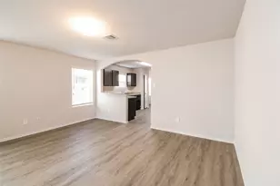 4818 Banyan Tree Trl, Spring, TX 77373 - Photo 2