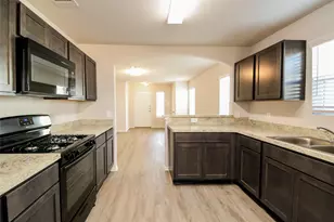 4818 Banyan Tree Trl, Spring, TX 77373 - Photo 2