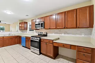 1230 Grassy View Dr, Houston, TX 77073 - Photo 22