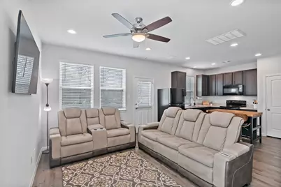 1403 Promise Court, Bryan, TX 77803 - Photo 4