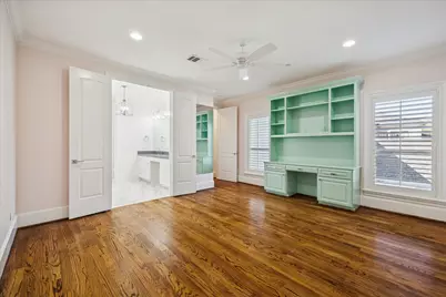 2 Burkhart Forest Court, Houston, TX 77055 - Photo 32