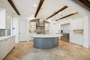 2 Burkhart Forest Ct, Houston, TX 77055 - Photo 10