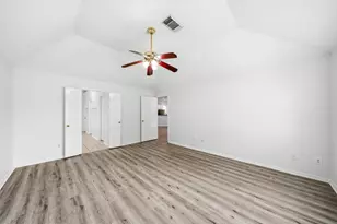 4723 Knights Branch Dr, Sugar Land, TX 77479 - Photo 12