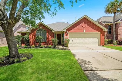 4723 Knights Branch Drive, Sugar Land, TX 77479 - Photo 1