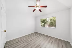 4723 Knights Branch Dr, Sugar Land, TX 77479 - Photo 16