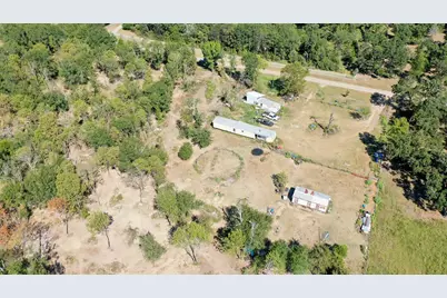 9486 Puddin Lane, Madisonville, TX 77864 - Photo 14