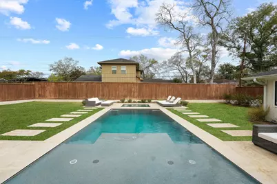 9142 Bronco Drive, Houston, TX 77055 - Photo 2