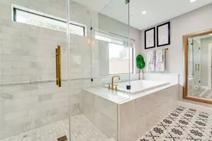 9142 Bronco Dr, Houston, TX 77055 - Photo 12
