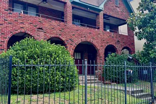 320 W Polk St, Houston, TX 77019 - Photo 2