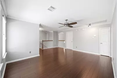 1323 Crystal Lake Circle E, Pearland, TX 77584 - Photo 30